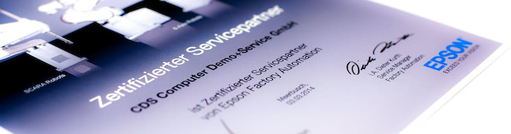 Foto: Langfristige Partnerschaft wird zwischen CDS und Epson großgeschrieben. Neben Printing Geräten, betreuen die Ostwestfalen auch die Roboter-Serien der Epson Robotic Solutions Divison.