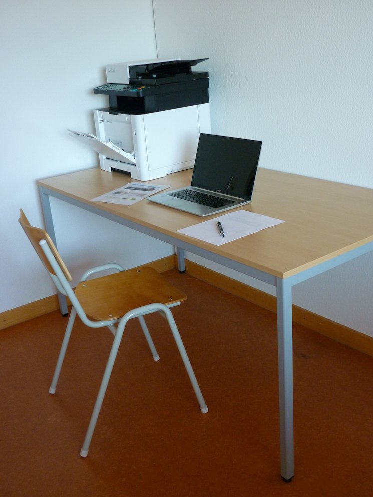 Computerraum in der Gemeinschaftsunterkunft