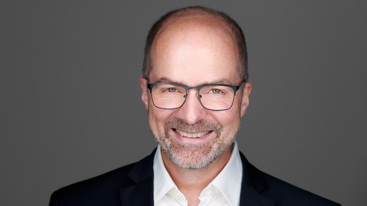 Andreas Fernandez Field Application Engineer / Technical PM DACH bei ViewSonic Technology GmbH